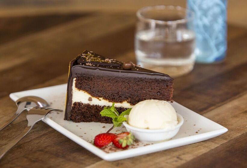 فندق Oaks Mackay Rivermarque