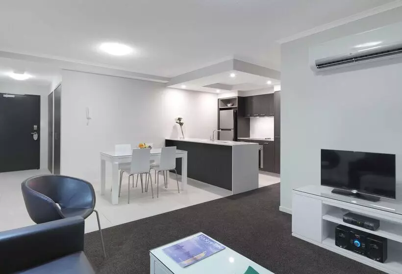 هتل Oaks Mackay Rivermarque