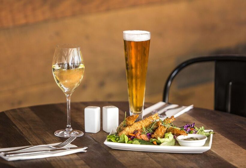 فندق Oaks Mackay Rivermarque