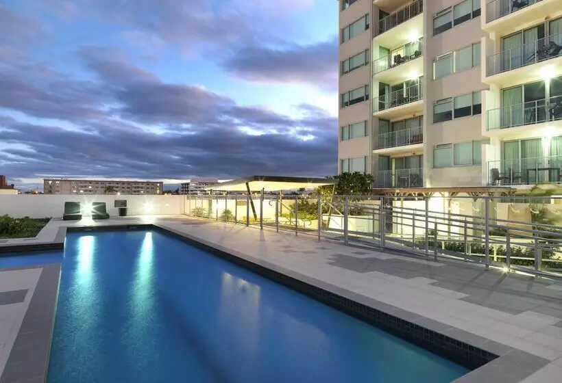 هتل Oaks Mackay Rivermarque