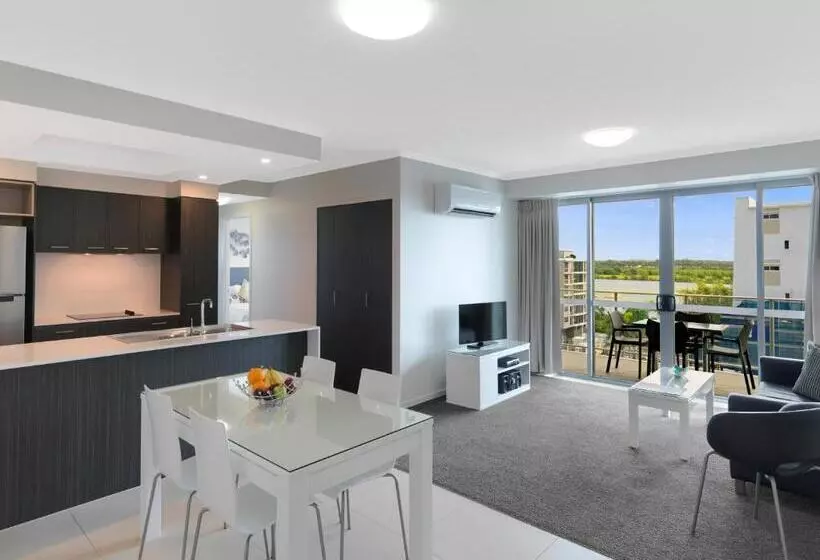 هتل Oaks Mackay Rivermarque