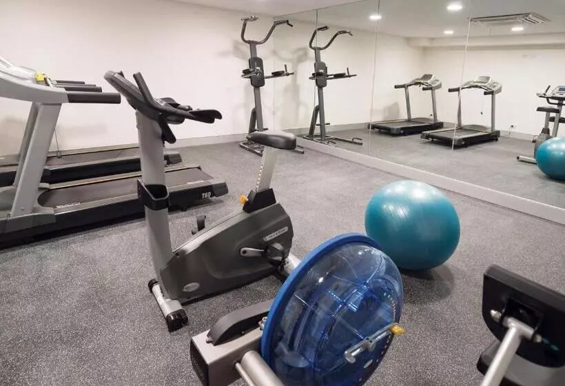 هتل Oaks Mackay Rivermarque