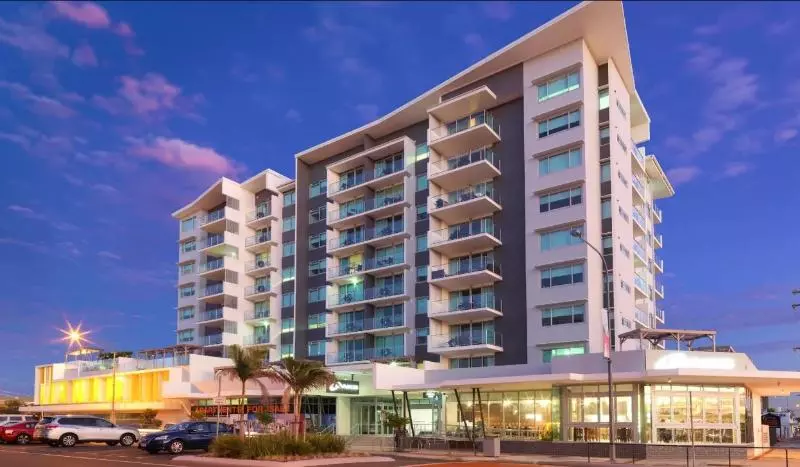 هتل Oaks Mackay Rivermarque