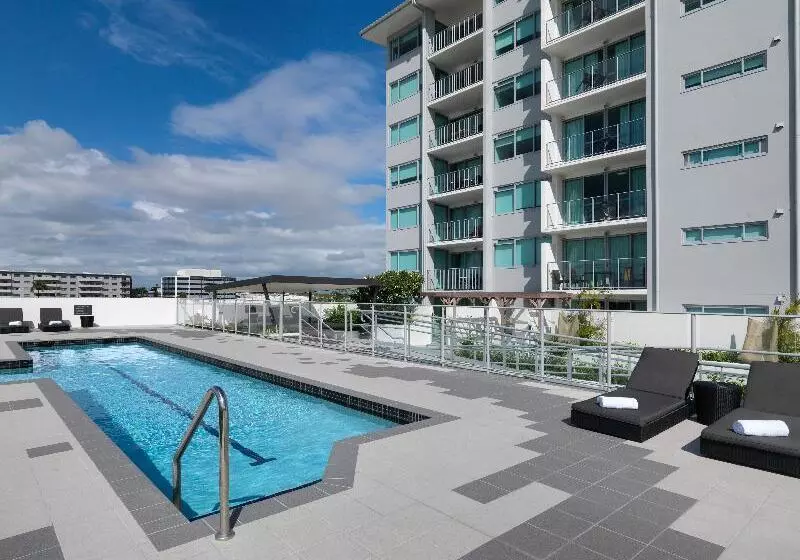 هتل Oaks Mackay Rivermarque