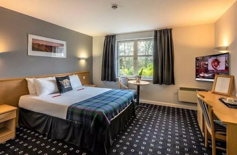 Pinehurst Lodge Hotel   Aberdeen