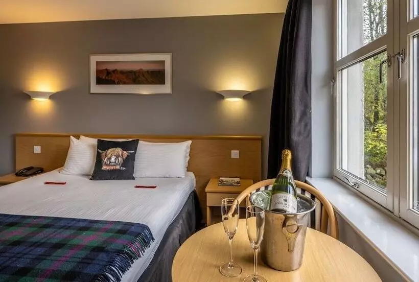 Pinehurst Lodge Hotel   Aberdeen