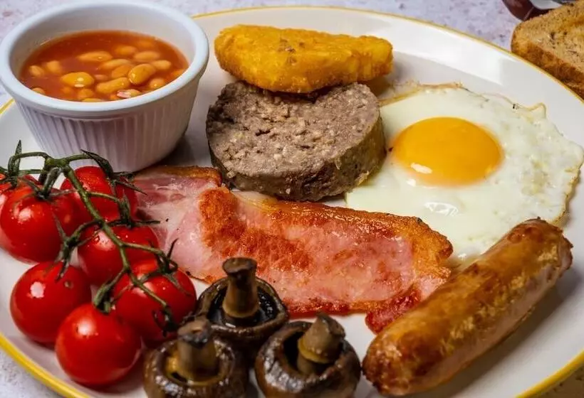 Pinehurst Lodge Hotel   Aberdeen