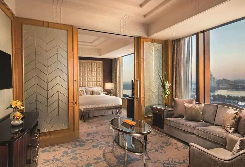 Szálloda Shangrila Nanjing