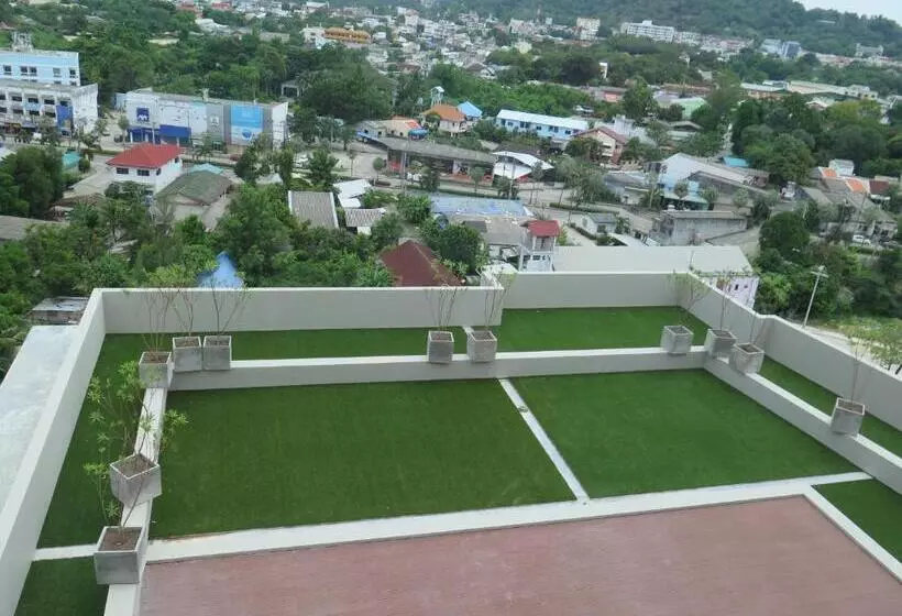 Hotelli Sugar Palm Residence