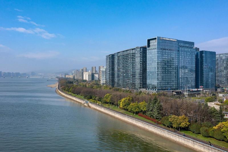 The Azure Qiantang, A Luxury Collection Hotel, Hangzhou