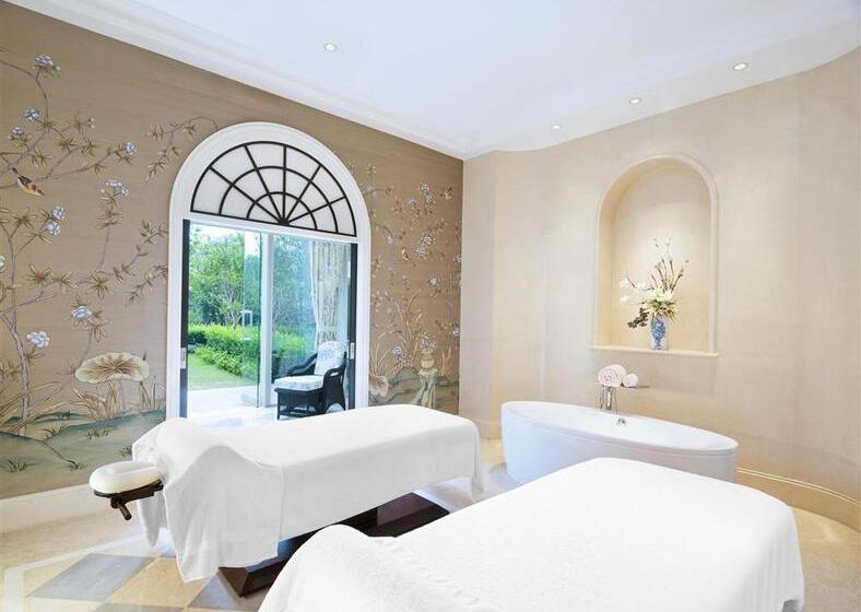 The Azure Qiantang, A Luxury Collection Hotel, Hangzhou