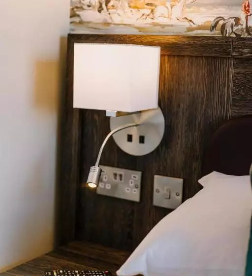 בית מלון כפרי The Bull