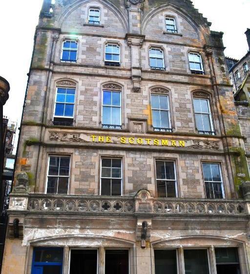 هتل The Inn Place