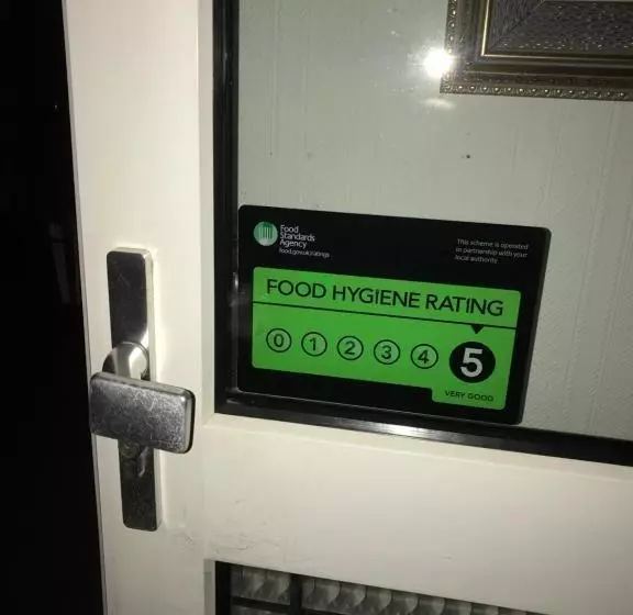 فندق The Southbourne Villa