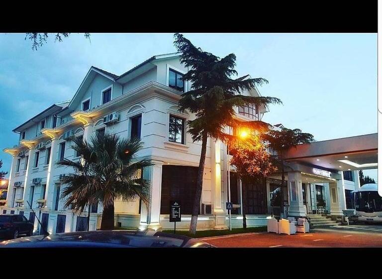 酒店 Univers Resort