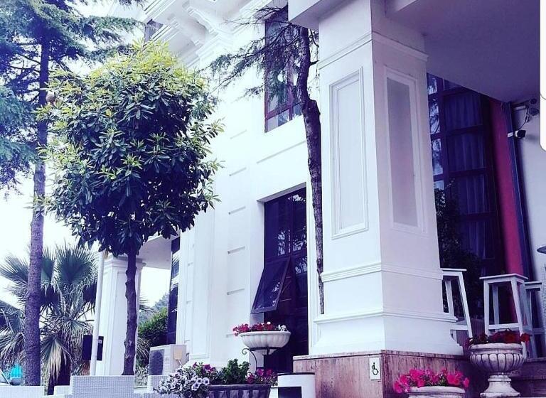 酒店 Univers Resort