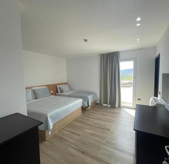 בית מלון כפרי Verzaci