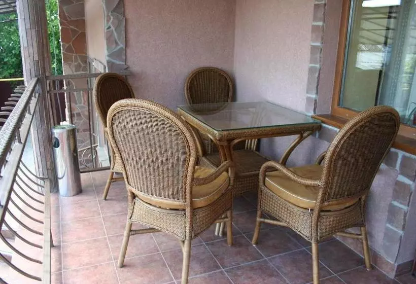 ホテル Welcome Home