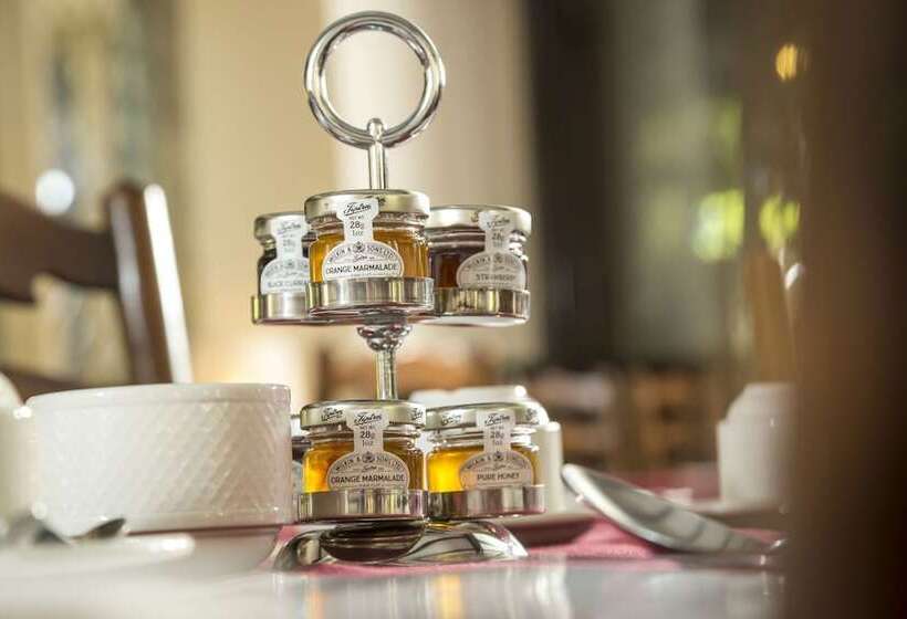 膳宿费 Bagdale Hall