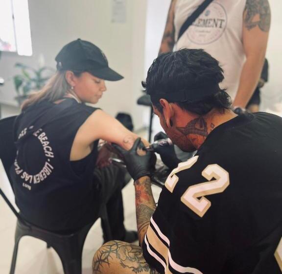 Black Star Art Hostel