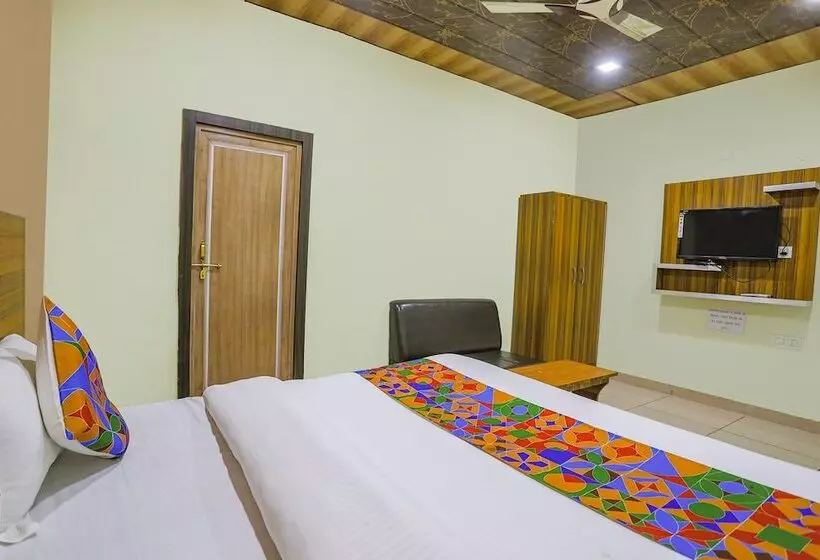 Fabhotel Yatika Inn