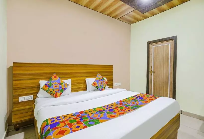 Fabhotel Yatika Inn