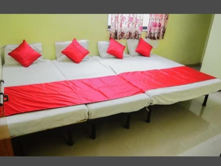 Hotel Sai Gaurav Palace