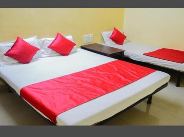 Hotel Sai Gaurav Palace