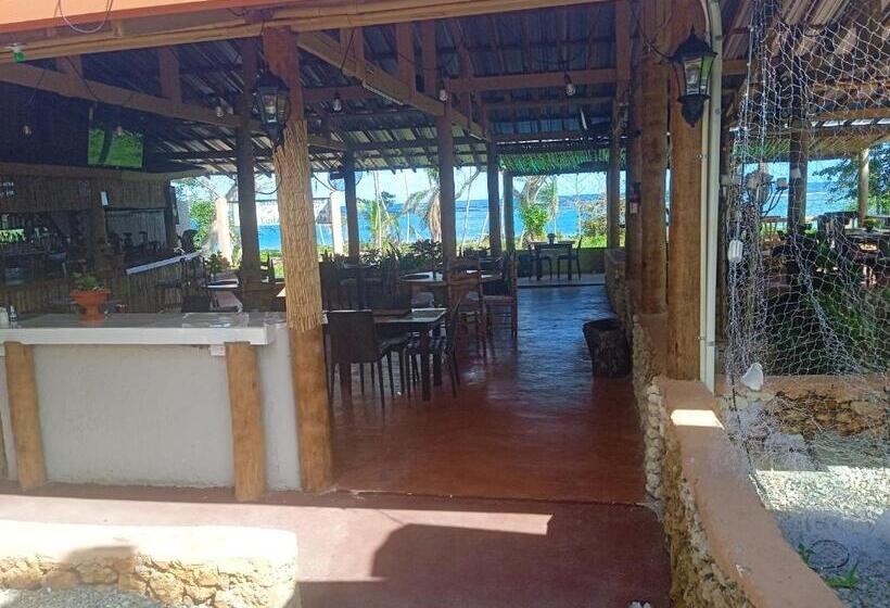 Arena Oceanview Hotel & La Terraza Restaurant