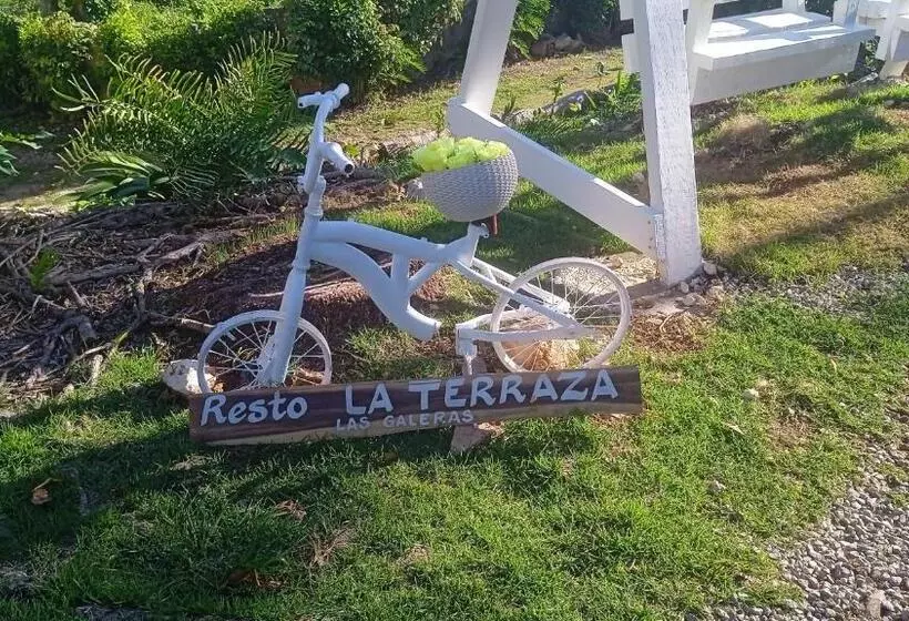 Arena Oceanview Hotel & La Terraza Restaurant