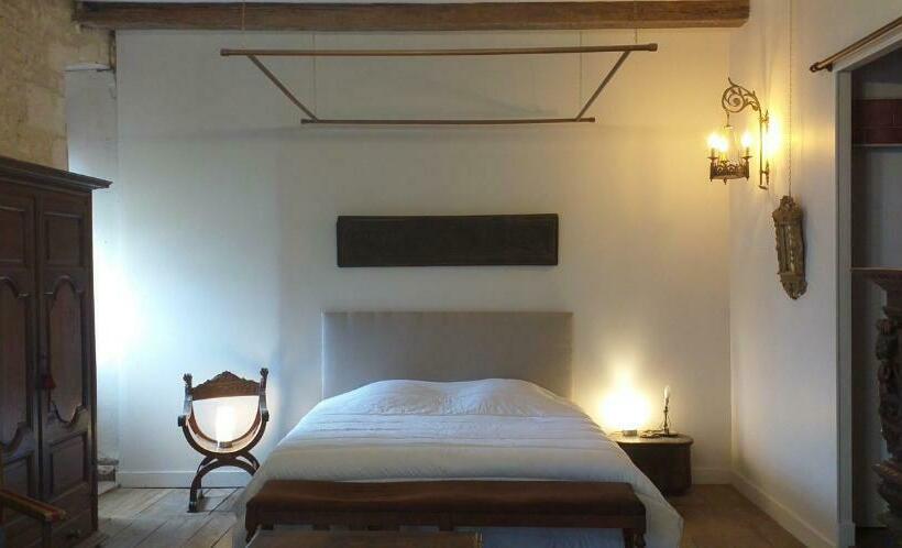 مبيت وإفطار Chambre Renaissance Au Château De Champagne Mouton