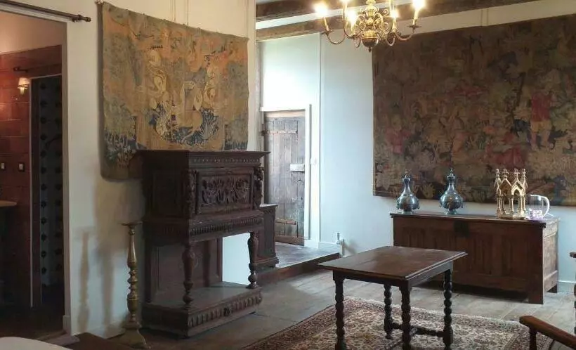 Aamiaismajoitus (B&B) Chambre Renaissance Au Château De Champagne Mouton