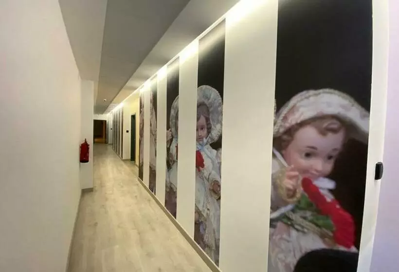 Hotelli Aureo Alojamiento Urbano