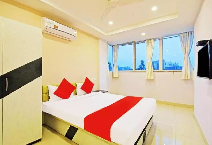 Hotelli Goroomgo Royal Galaxy Newtown Kolkata