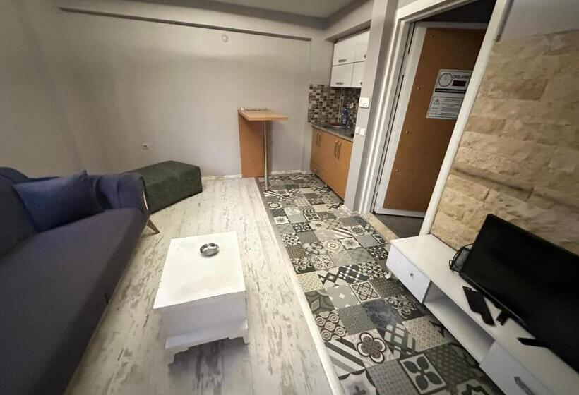 Onn Pansiyon Arka Cephe