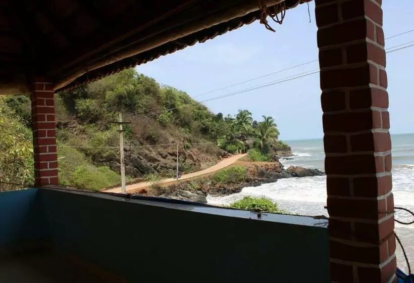 هتل Poornima Beach Stay