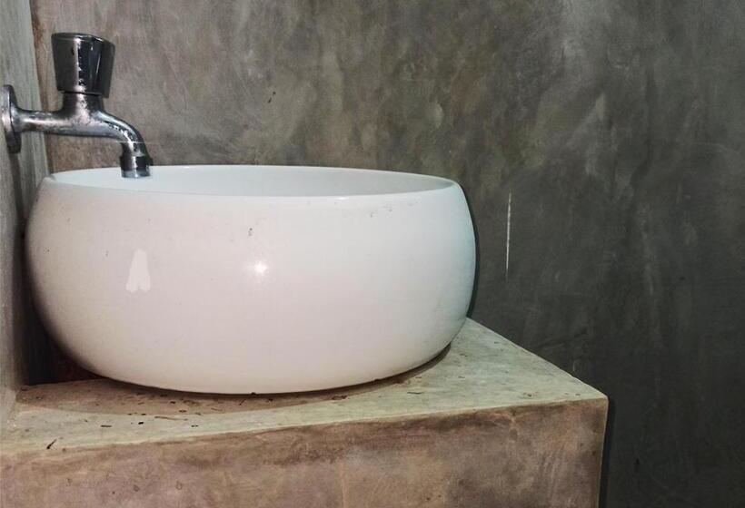 پانسیون Eththota Walawwa Bungalow   Private Rooms With Attached Bathrooms   Ac Or Non Ac