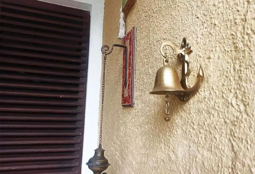 Majatalo Eththota Walawwa Bungalow Private Rooms With Attached Bathrooms Ac Or Non Ac