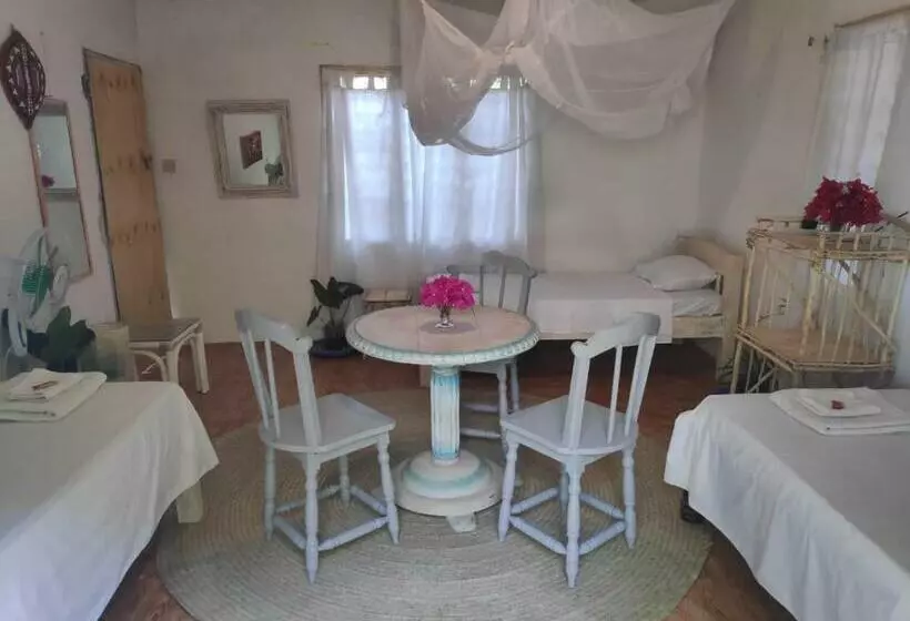 هاستل Sunny Garden Rooms Watamu