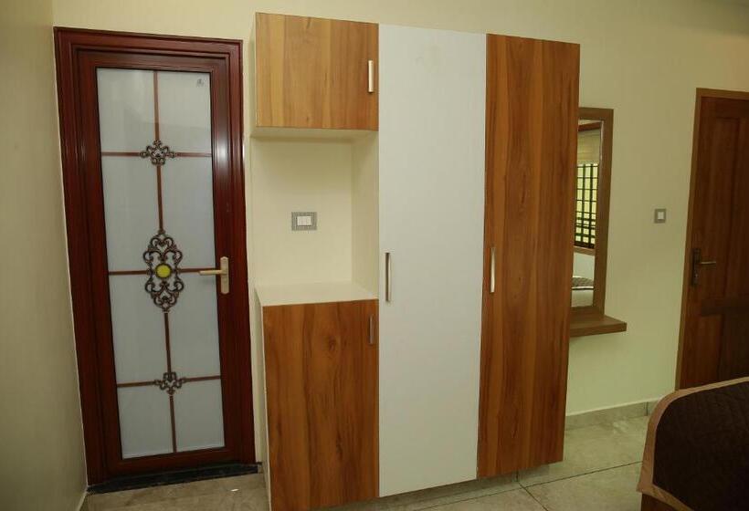 فندق Ags Residency