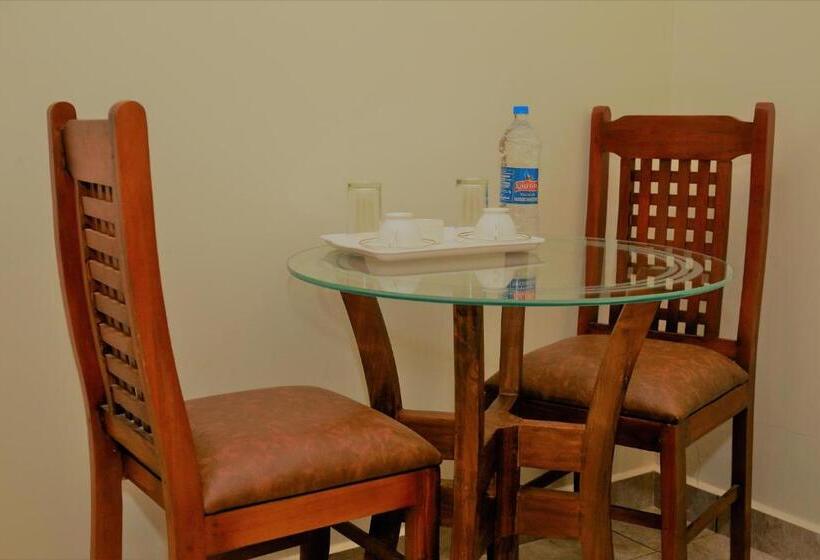 فندق Ags Residency