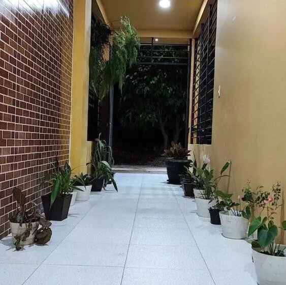 هتل Dopin House