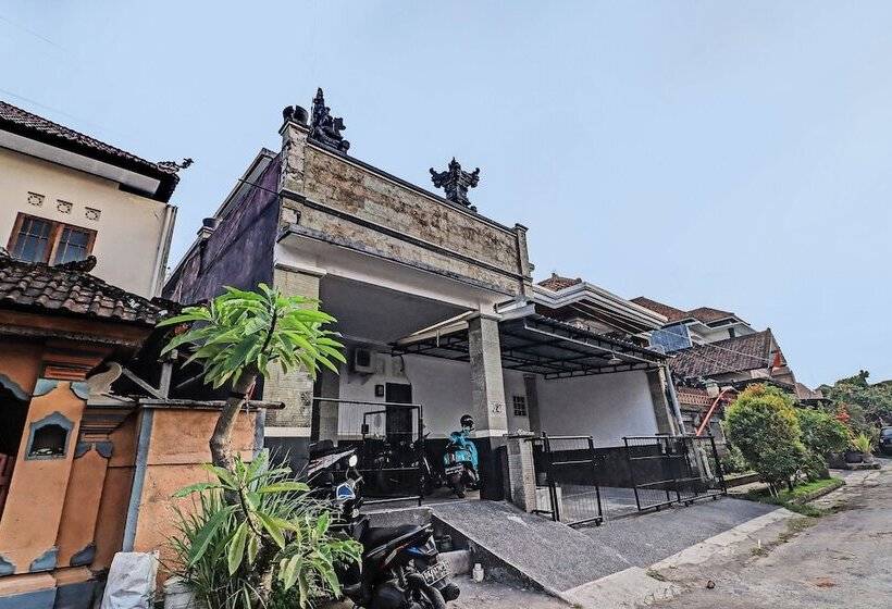 בית מלון כפרי Oyo 91678 Citarum Guest House