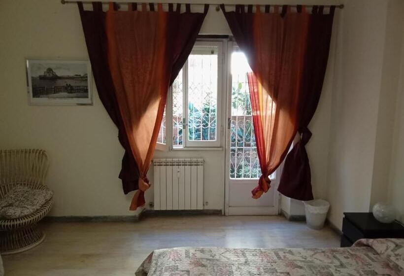 پانسیون Cristina Room