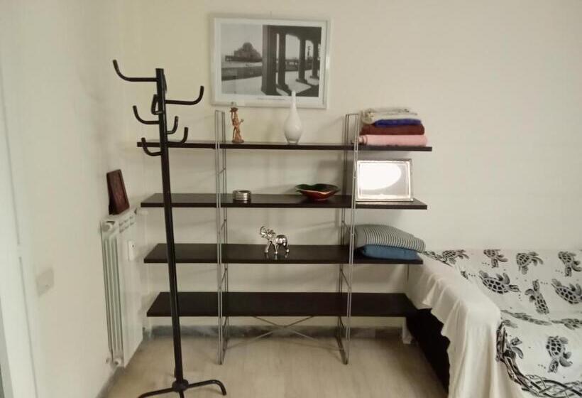 پانسیون Cristina Room