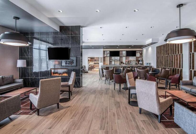 فندق Hyatt Place Newark Silicon Valley