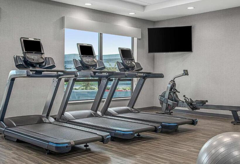 فندق Hyatt Place Newark Silicon Valley