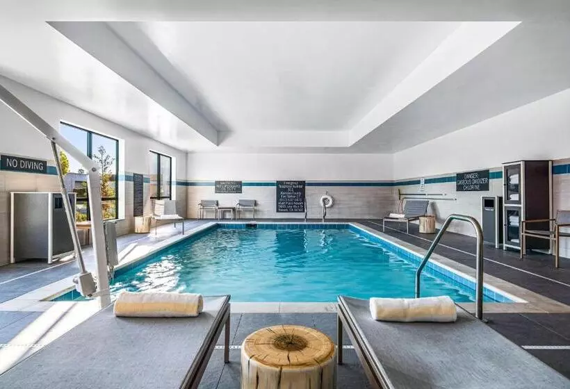 Hotelli Hyatt Place Newark Silicon Valley