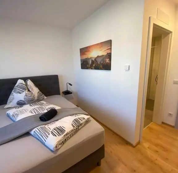 Aamiaismajoitus (B&B) To Be