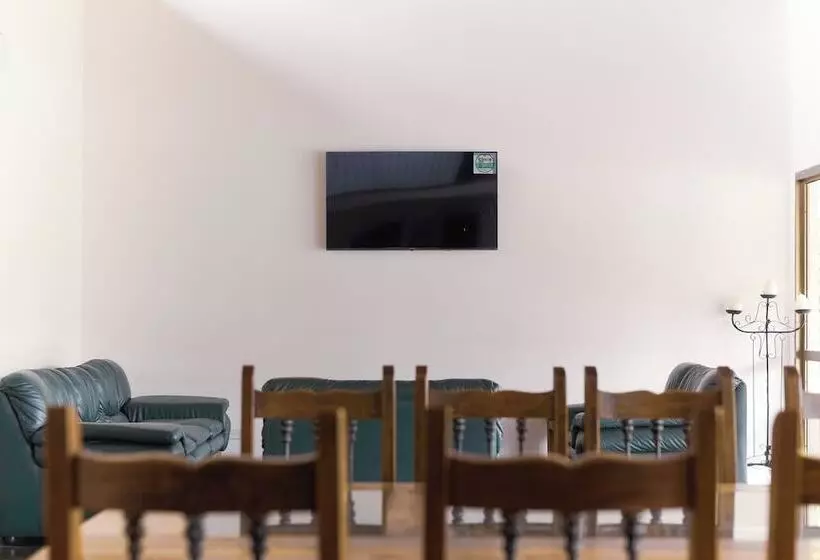 هتل Chalet La Sofia By Majuva